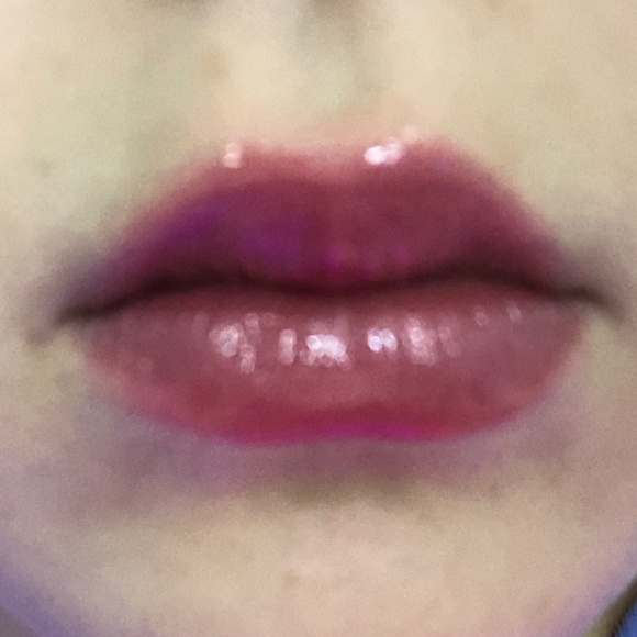 e.l.f. Cosmetics - Honey Talks Glow Reviver Lip Oil | Ulta  E.L.F lip oil